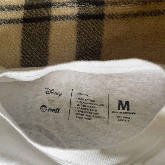 🔥🔥MIKEY MOUSE SHIRT🔥🔥 - Picture 5 of 5